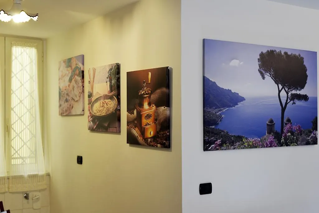Italia Apartment Naples